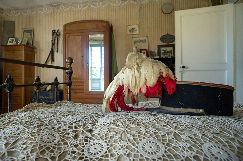 Illustration for article titled This World War I Soldier's Bedroom Hasn't Changed Since 1918